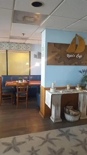 Four Sails Resort Вирджиния-Бич Отель